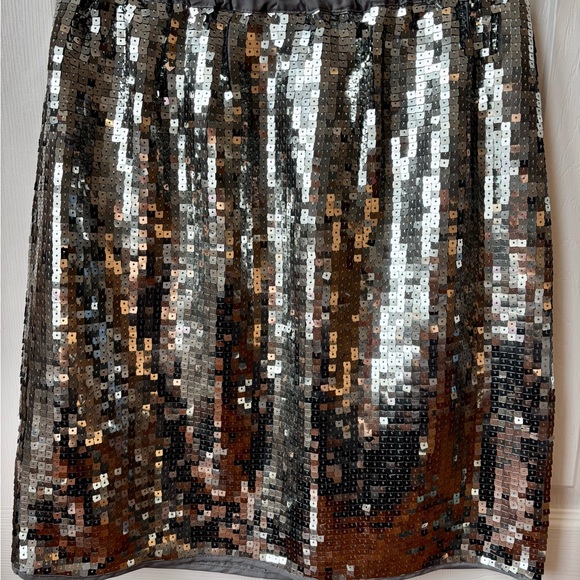 Joe Fresh Silver Skirt with Sequin Detail for Cocktail - Picture 4 of 6